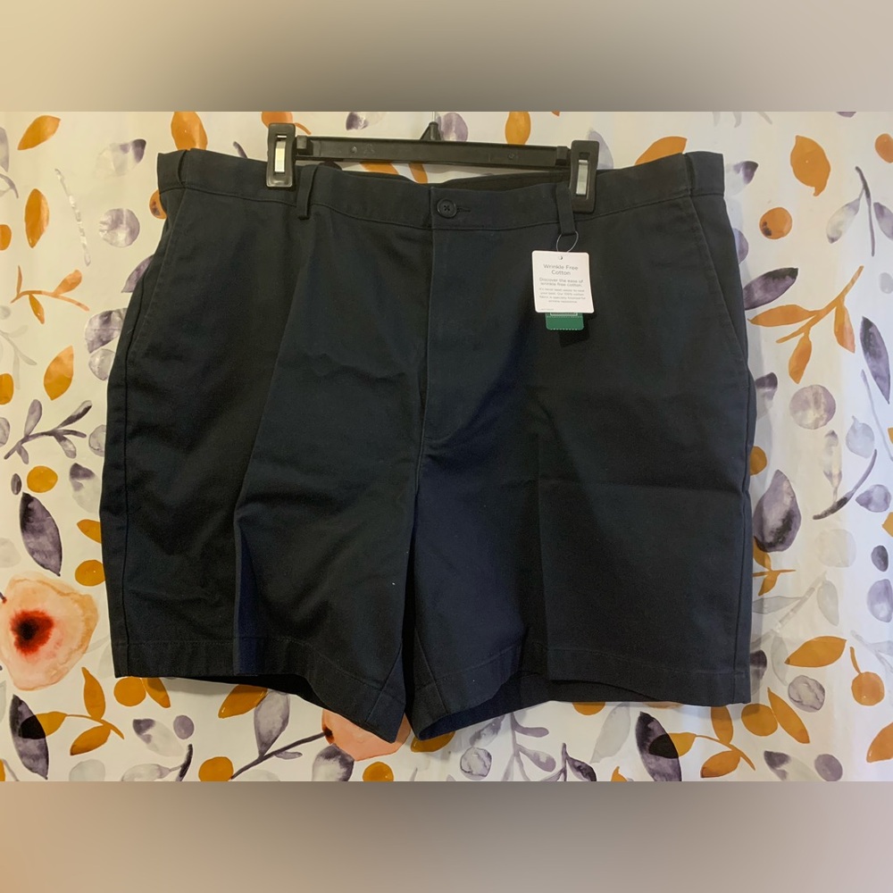 L.L. Bean Men's Navy Shorts Sz 40